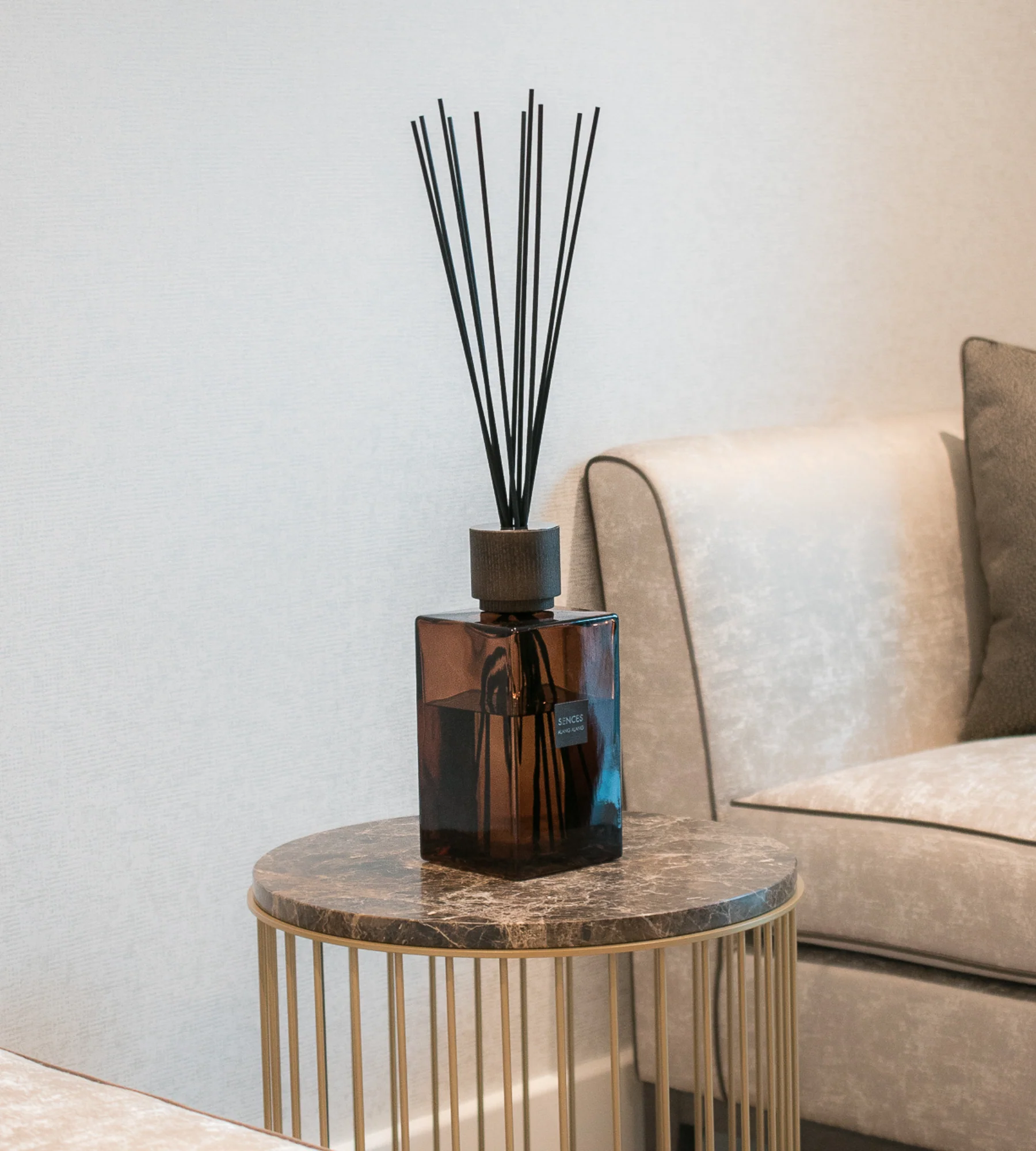 Amber Extra Large Alang Alang Reed Diffuser - 2200ml - Image 4