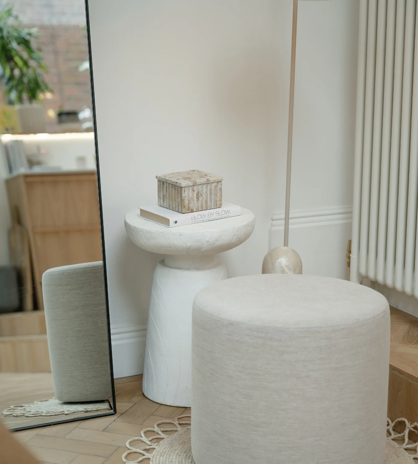 Orla Square Chocolate Marble Box - Image 4