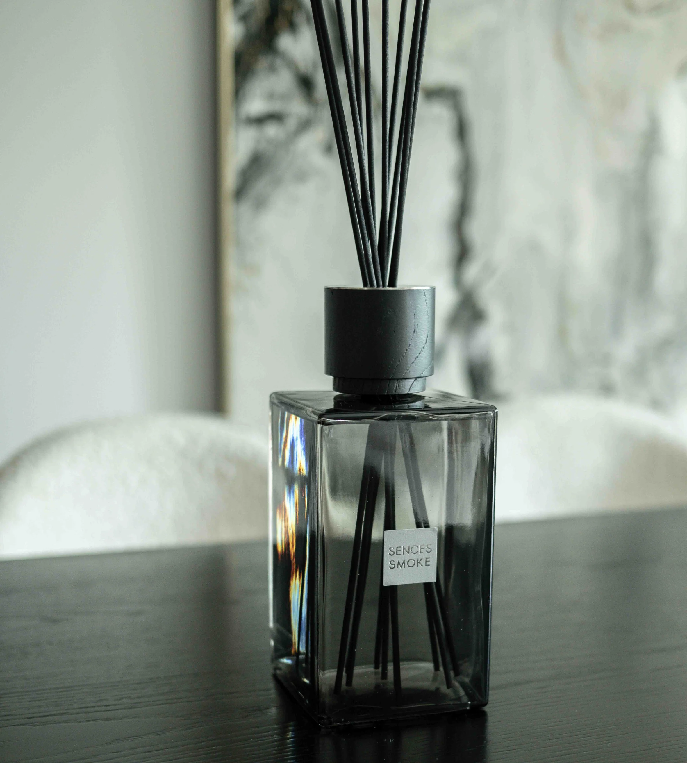 Sences Smoke Extra Large Alang Alang Reed Diffuser - 2200ml - Image 3