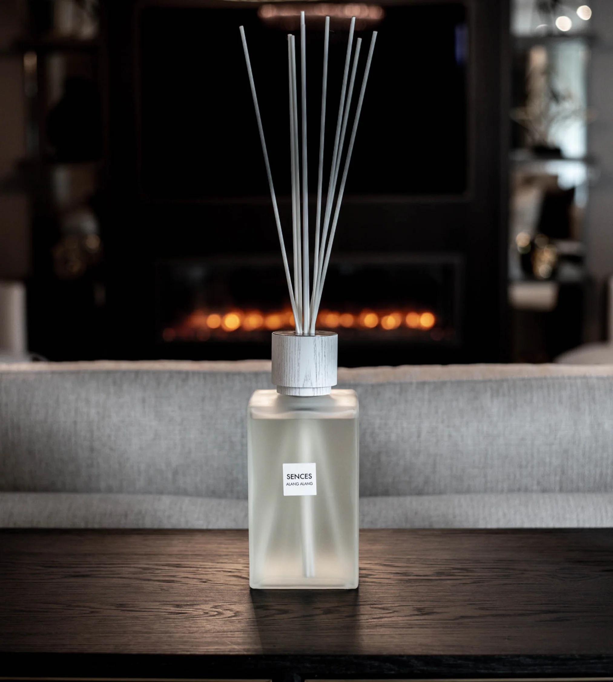 White Extra Large Alang Alang Reed Diffuser - 2200ml - Image 6