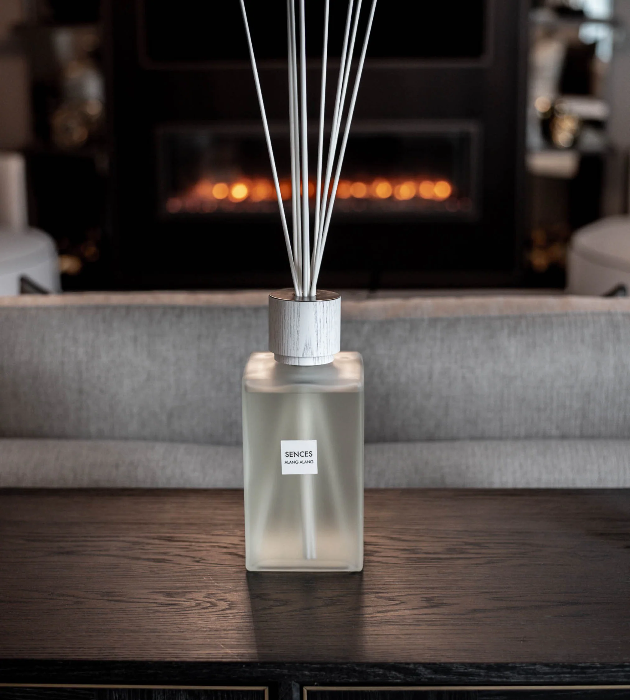 White Extra Large Alang Alang Reed Diffuser - 2200ml - Image 8